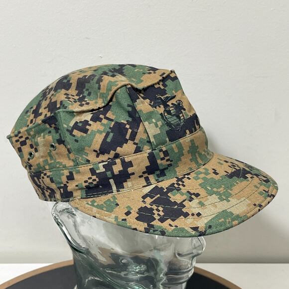 USMC 8-Point‎ Cover Hat Medium Woodland MARPAT Camo Garrison Cap Made in USA - Picture 2 of 7